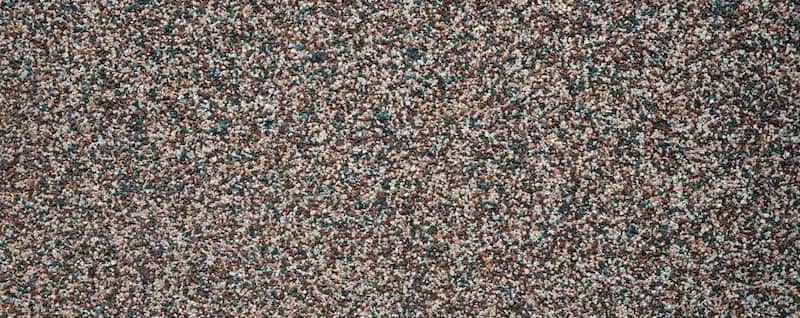 Ile kosztuje położenie tynku mozaikowego? Poznaj ukryte koszty!