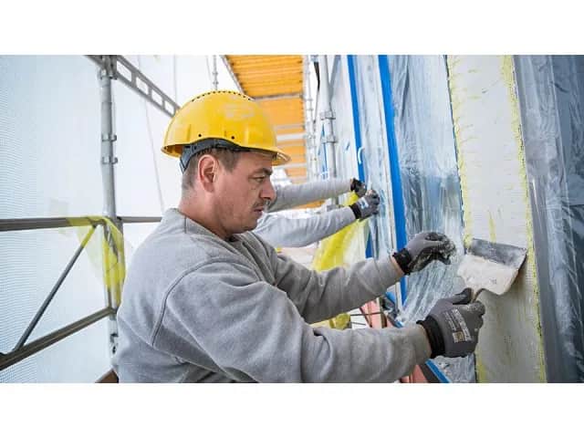 Jakie są najlepsze temperatury do kładzenia tynku zewnętrznego?