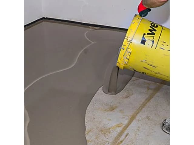 Jak wylewać zaprawę samopoziomującą, aby uniknąć najczęstszych błędów