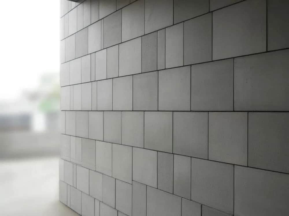 Jak zrobić zaprawę do murowania bloczków betonowych - uniknij błędów