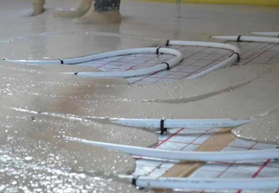 Zaprawa wyrównująca czy samopoziomująca – co wybrać dla idealnego podłoża? Zaprawa wyrównująca czy samopoziomująca – co wybrać dla idealnego podłoża?