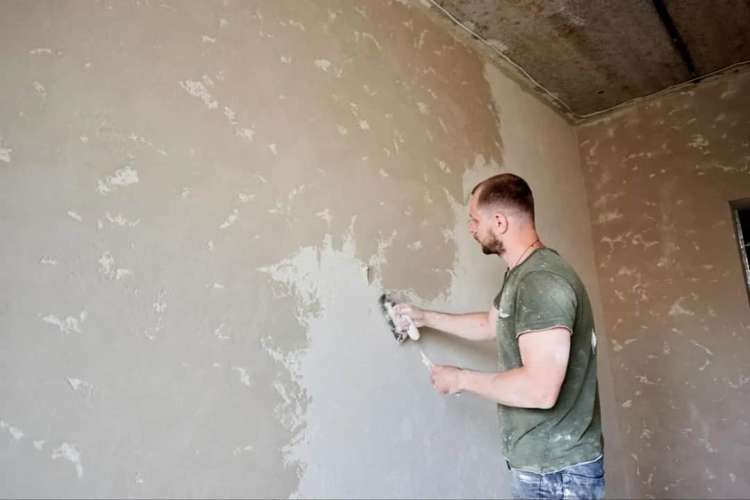 Czy gładź na tynk cementowo-wapienny jest konieczna? Fakty